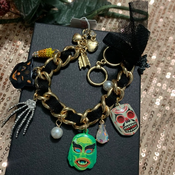 Betsey Johnson Jewelry - New Betsey Johnson Glow in the dark Halloween charm bracelet